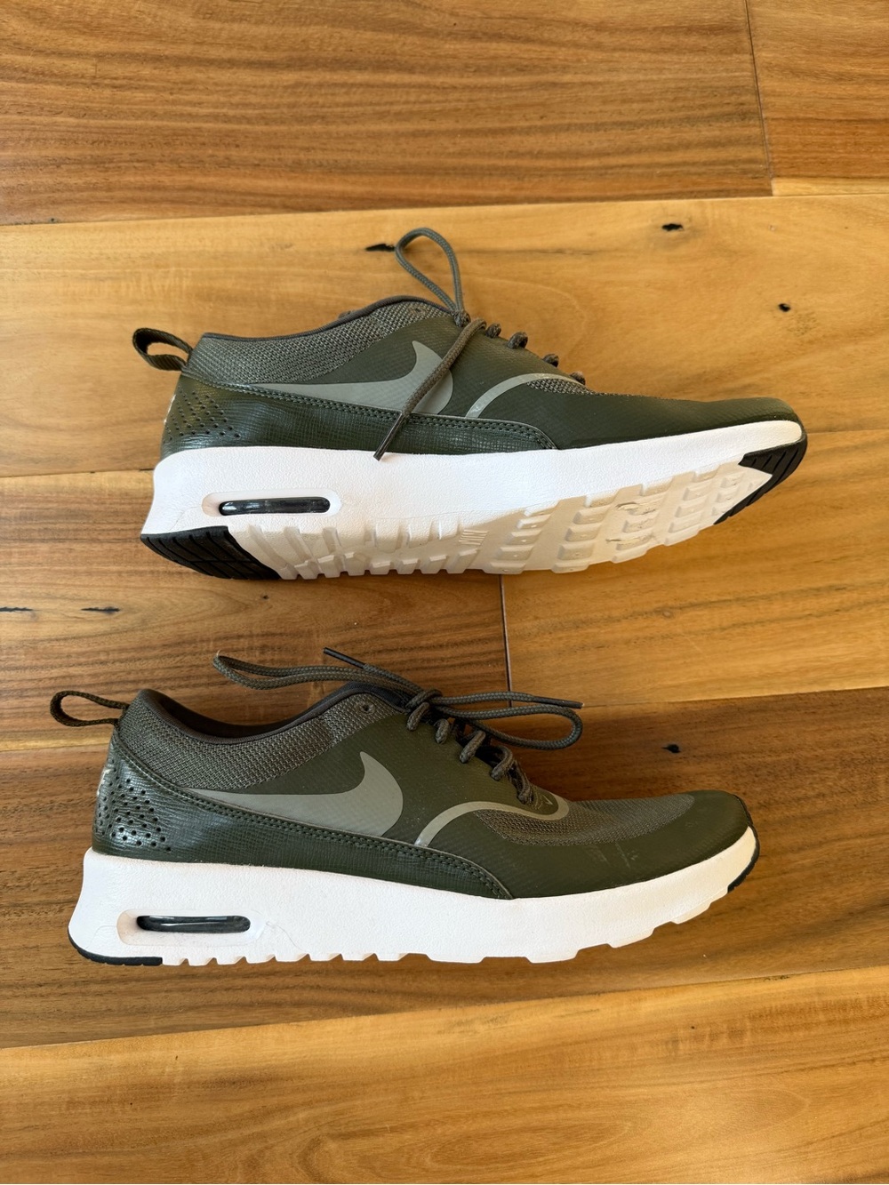 Nike Air Max Thea Green and White Running Sneakers